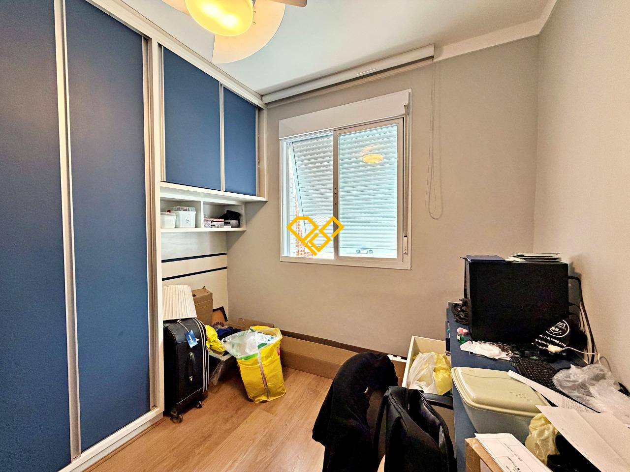 Apartamento Duplex à venda no Ponta da Praia: Dormitório 3