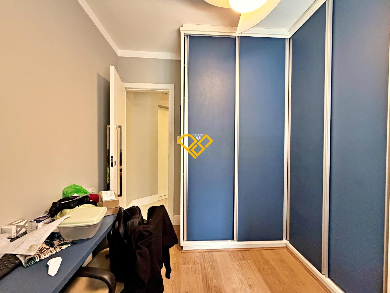 Apartamento Duplex à venda no Ponta da Praia: Dormitório 3