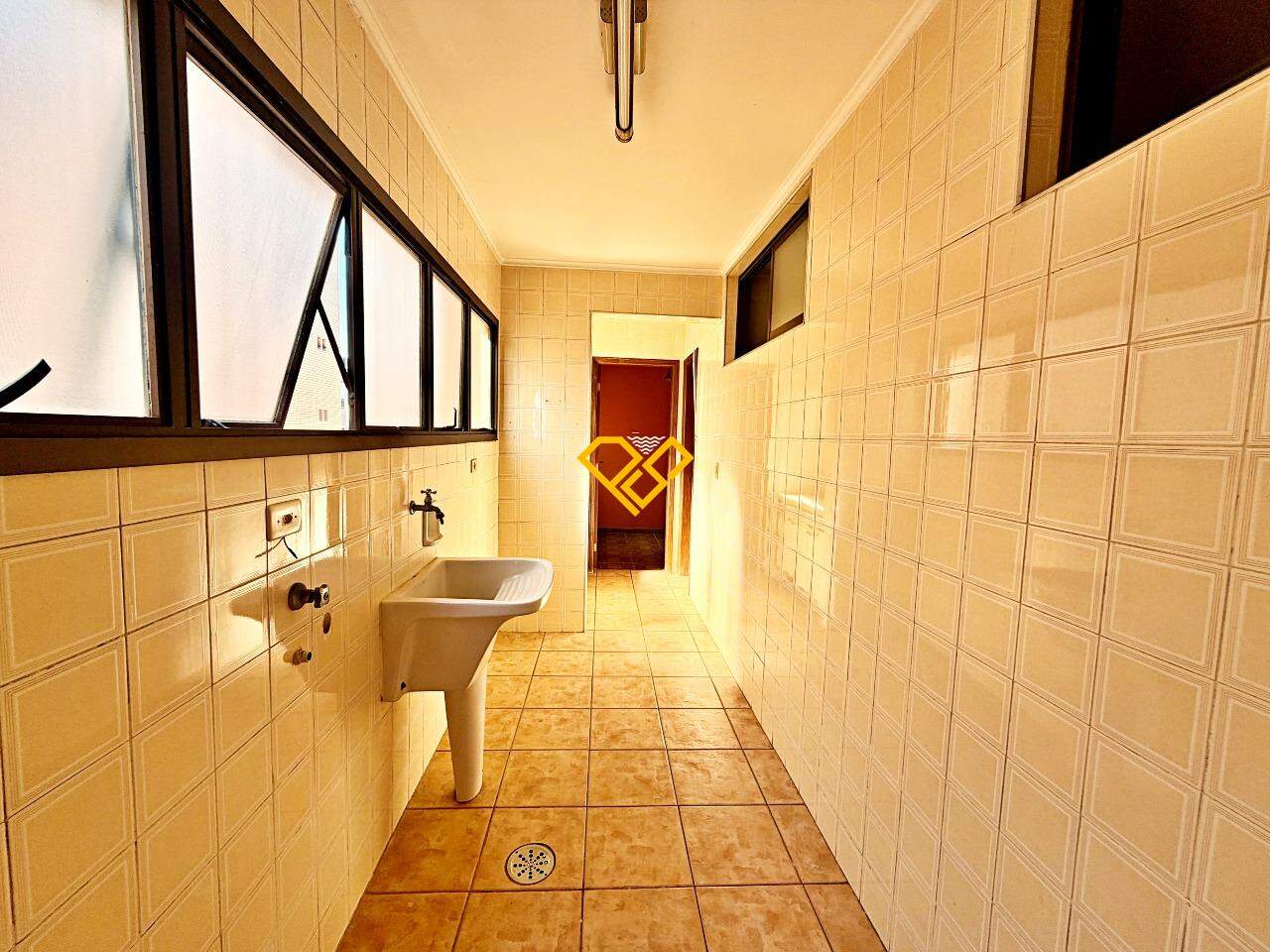 Apartamento à venda no Aparecida: Área de serviço