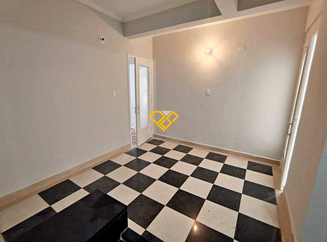 Apartamento à venda no Gonzaga: Cozinha
