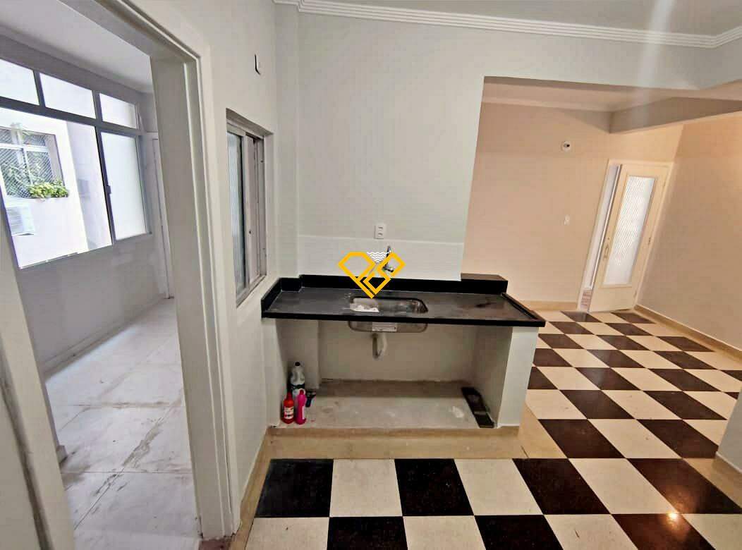 Apartamento à venda no Gonzaga: Cozinha
