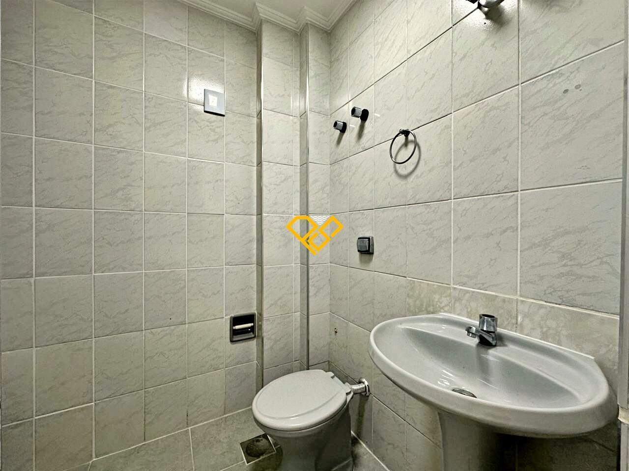 Apartamento à venda no Embaré: Wc social