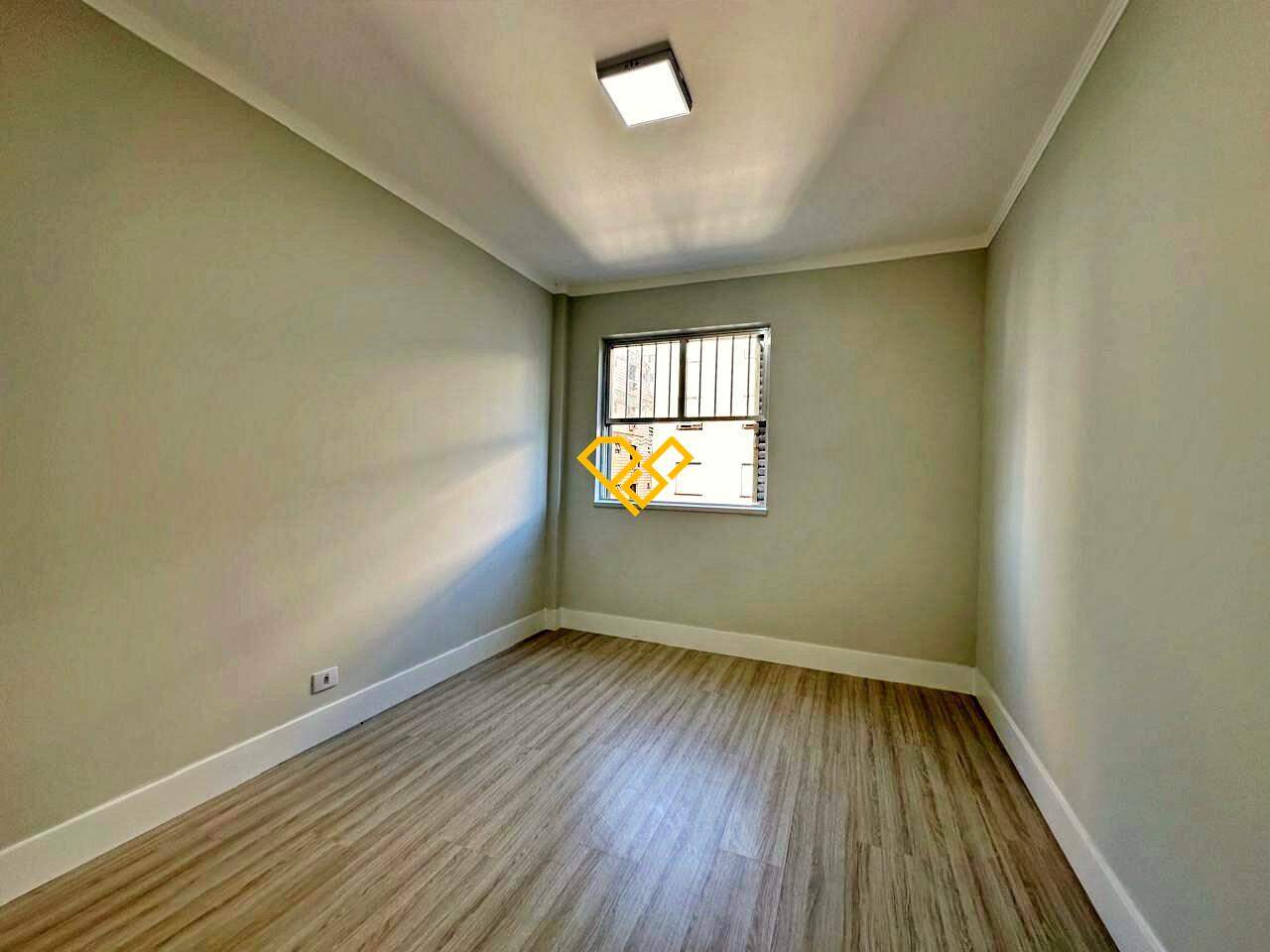 Apartamento à venda no Embaré: Dormitório 1