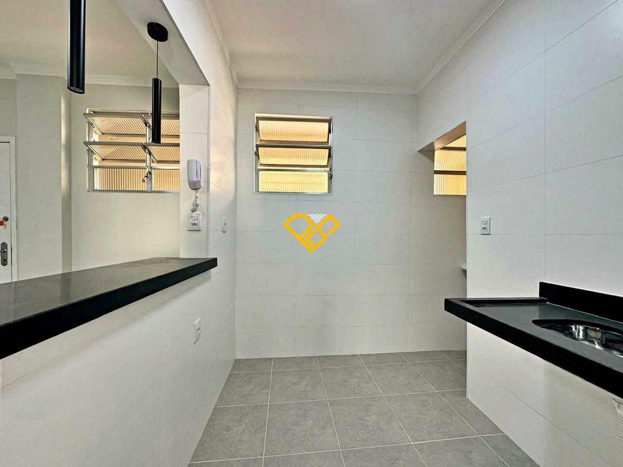 Apartamento à venda no Embaré: Cozinha