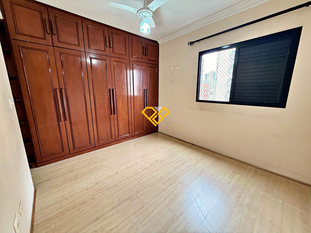 Apartamento à venda no Embaré: Dormitório 1 - suíte