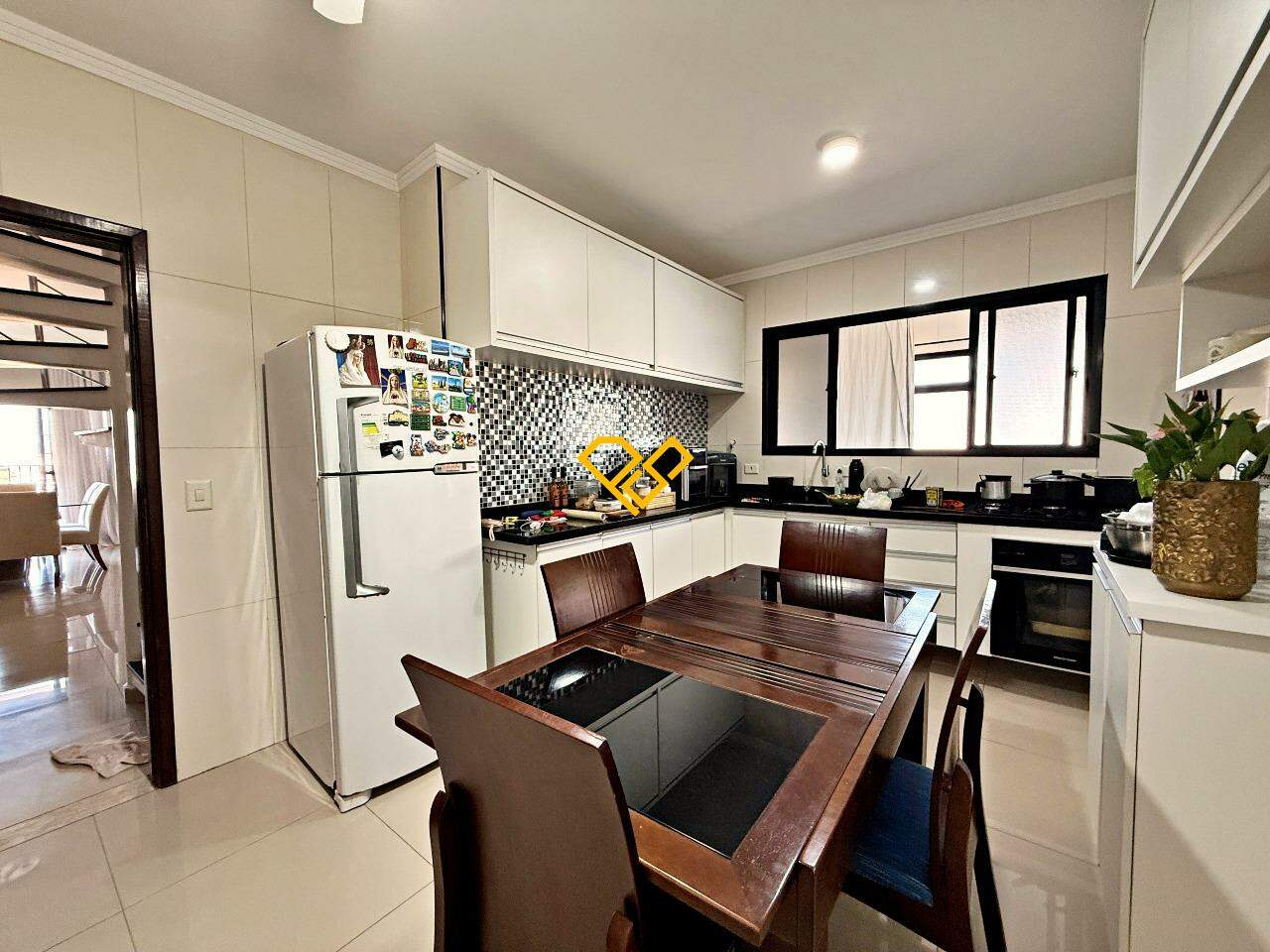 Cobertura à venda no Vila Mathias: Cozinha