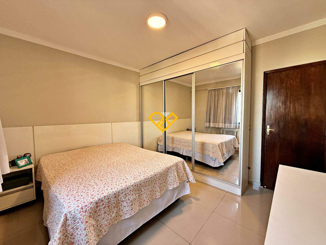 Cobertura à venda no Vila Mathias: Dormitório 3