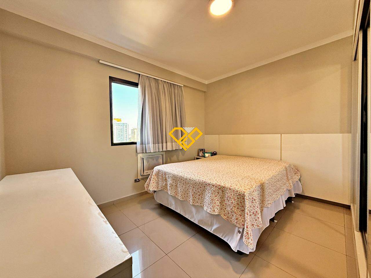 Cobertura à venda no Vila Mathias: Dormitório 3