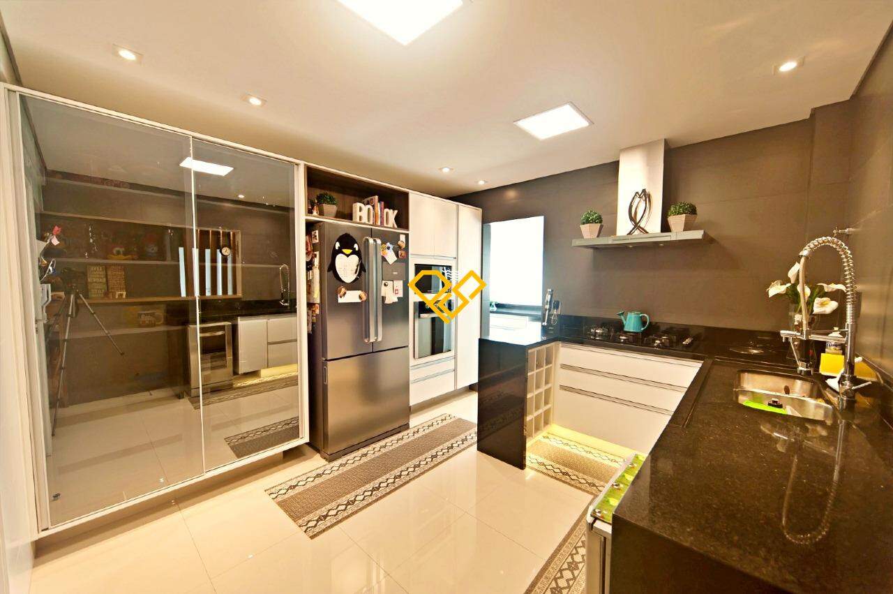 Apartamento à venda no Aparecida: Cozinha