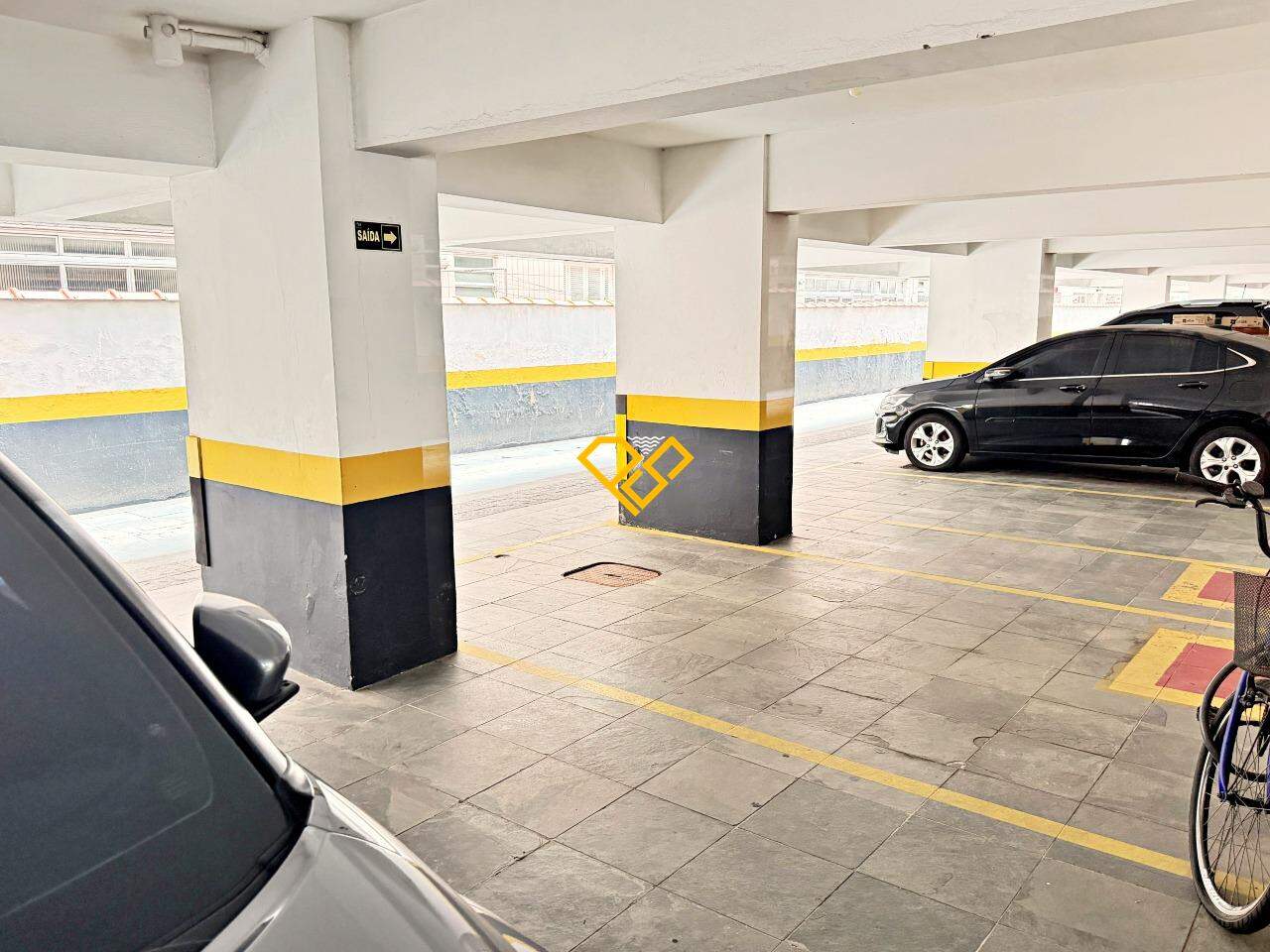 Apartamento à venda no Aparecida: Garagem