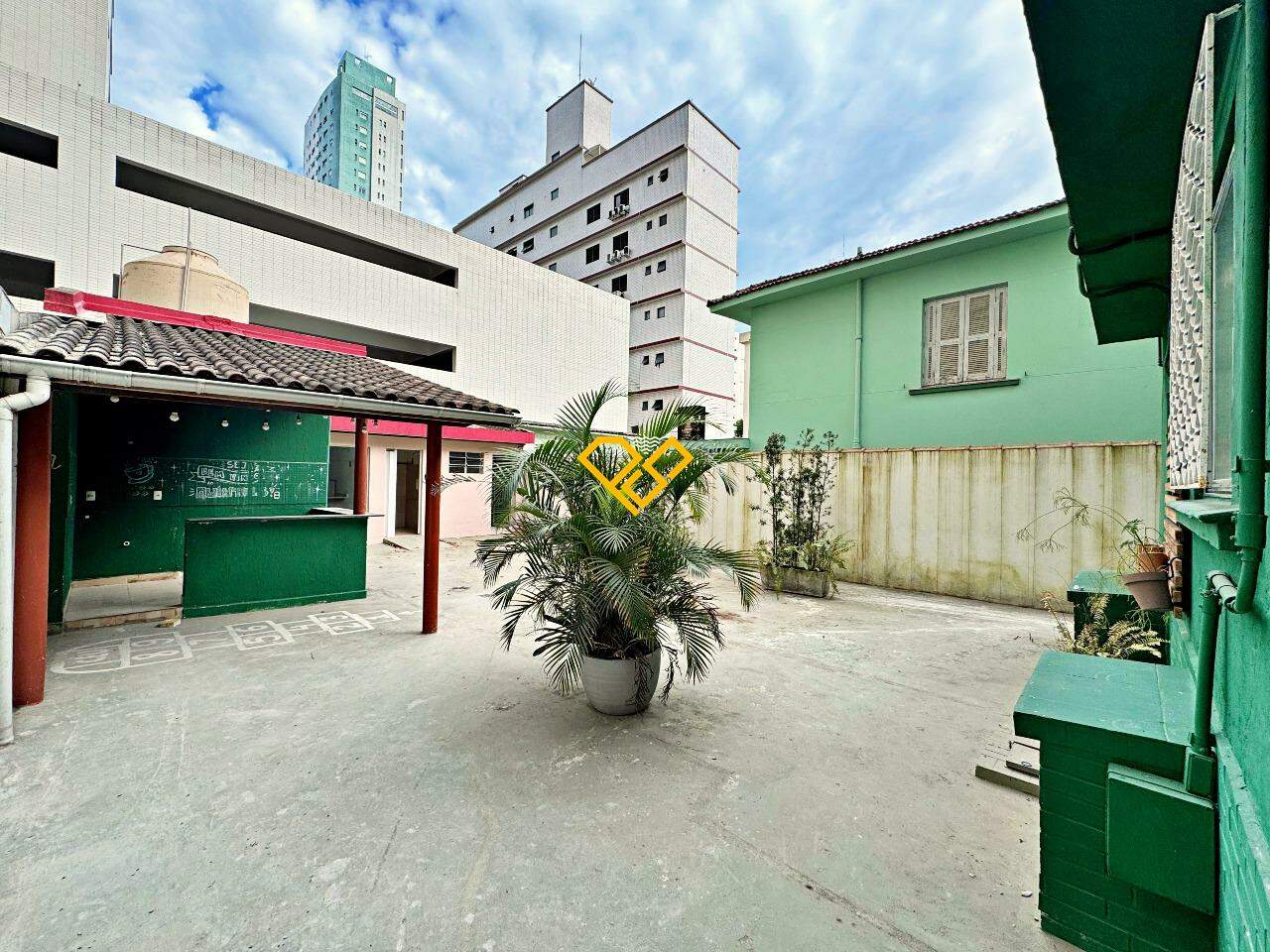 Casa para aluguel no Aparecida: Área externa
