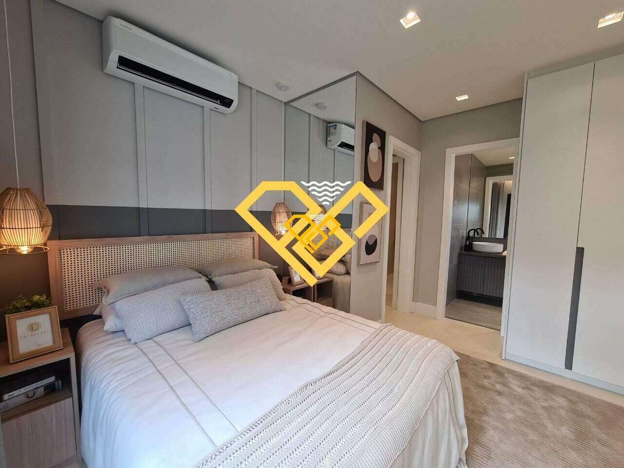 Apartamento à venda no Ponta da Praia: