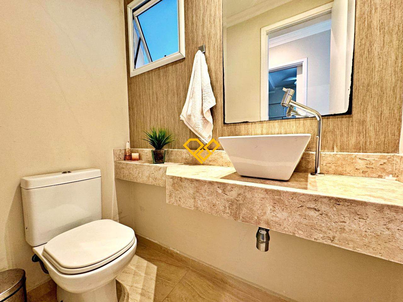 Apartamento à venda no Gonzaga: Lavabo