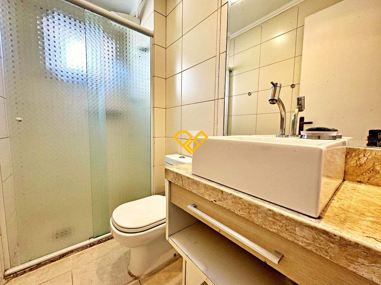 Apartamento à venda no Gonzaga: Wc suíte