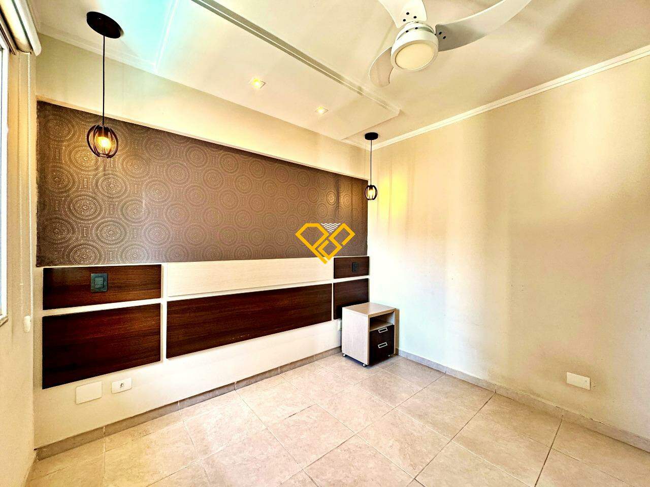 Apartamento à venda no Gonzaga: Dormitório 1 - suíte