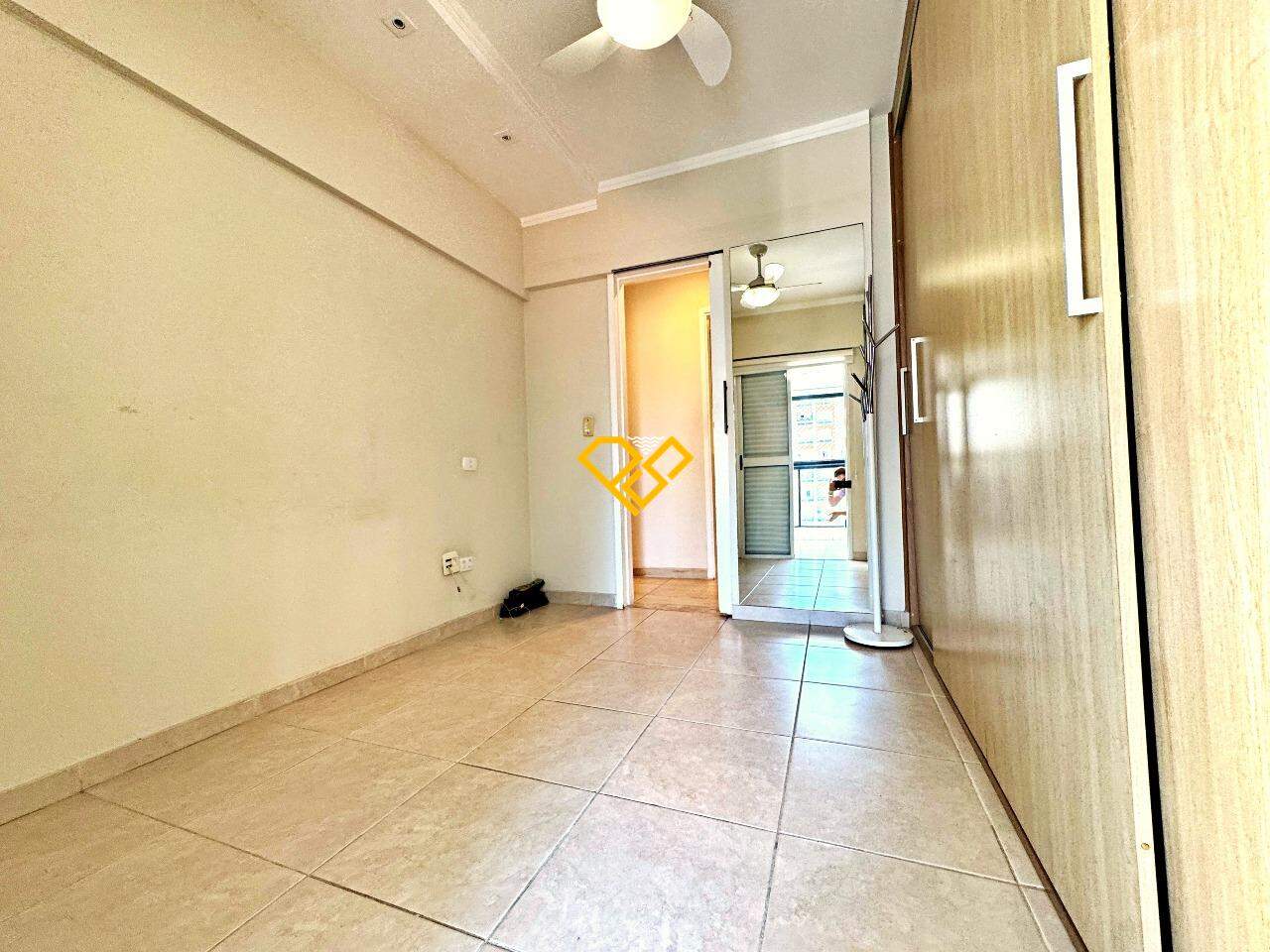 Apartamento à venda no Gonzaga: Dormitório 2