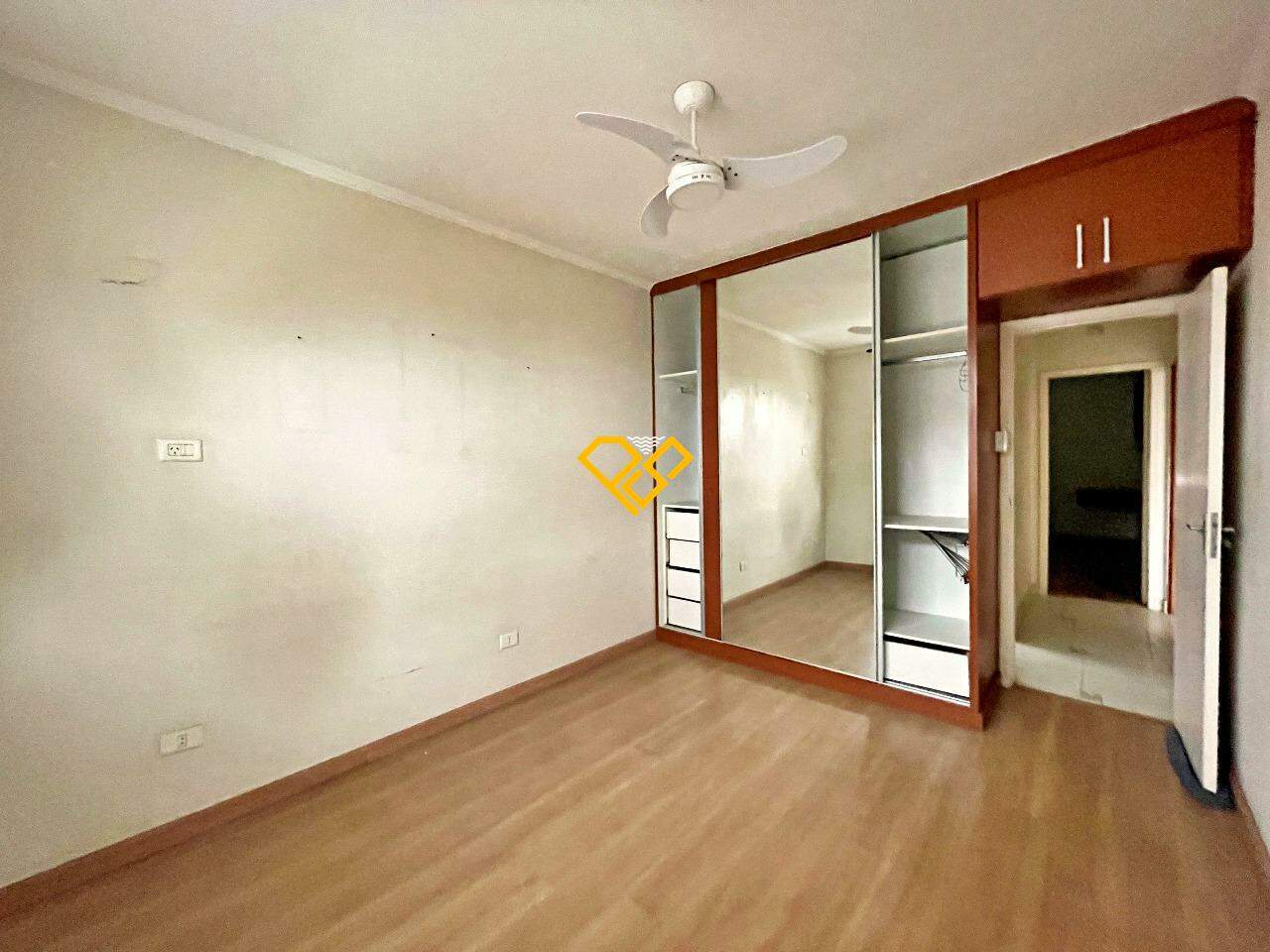 Apartamento à venda no Embaré: Dormitório 2
