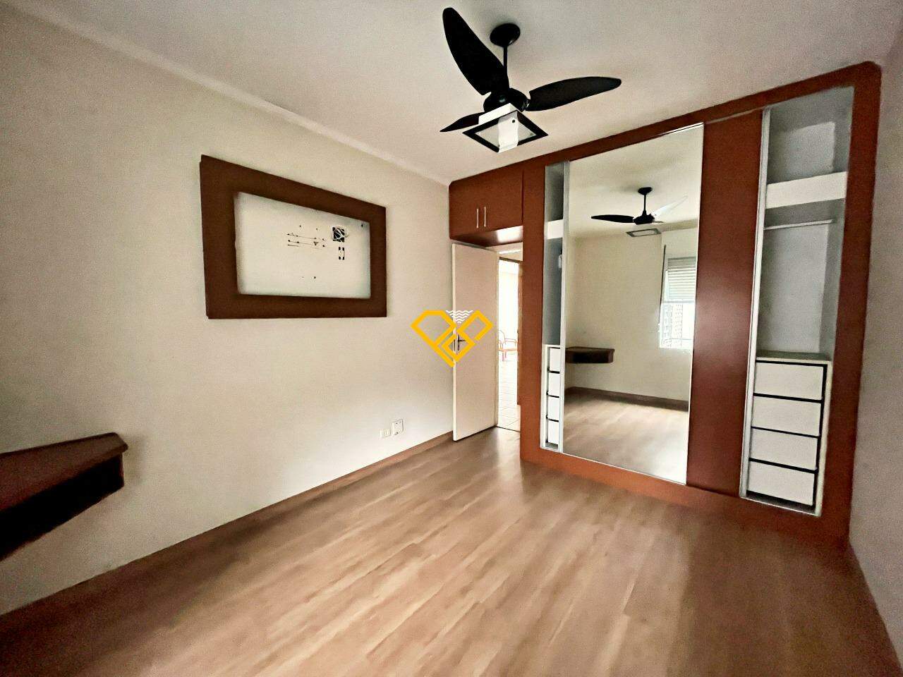Apartamento à venda no Embaré: Dormitório 1
