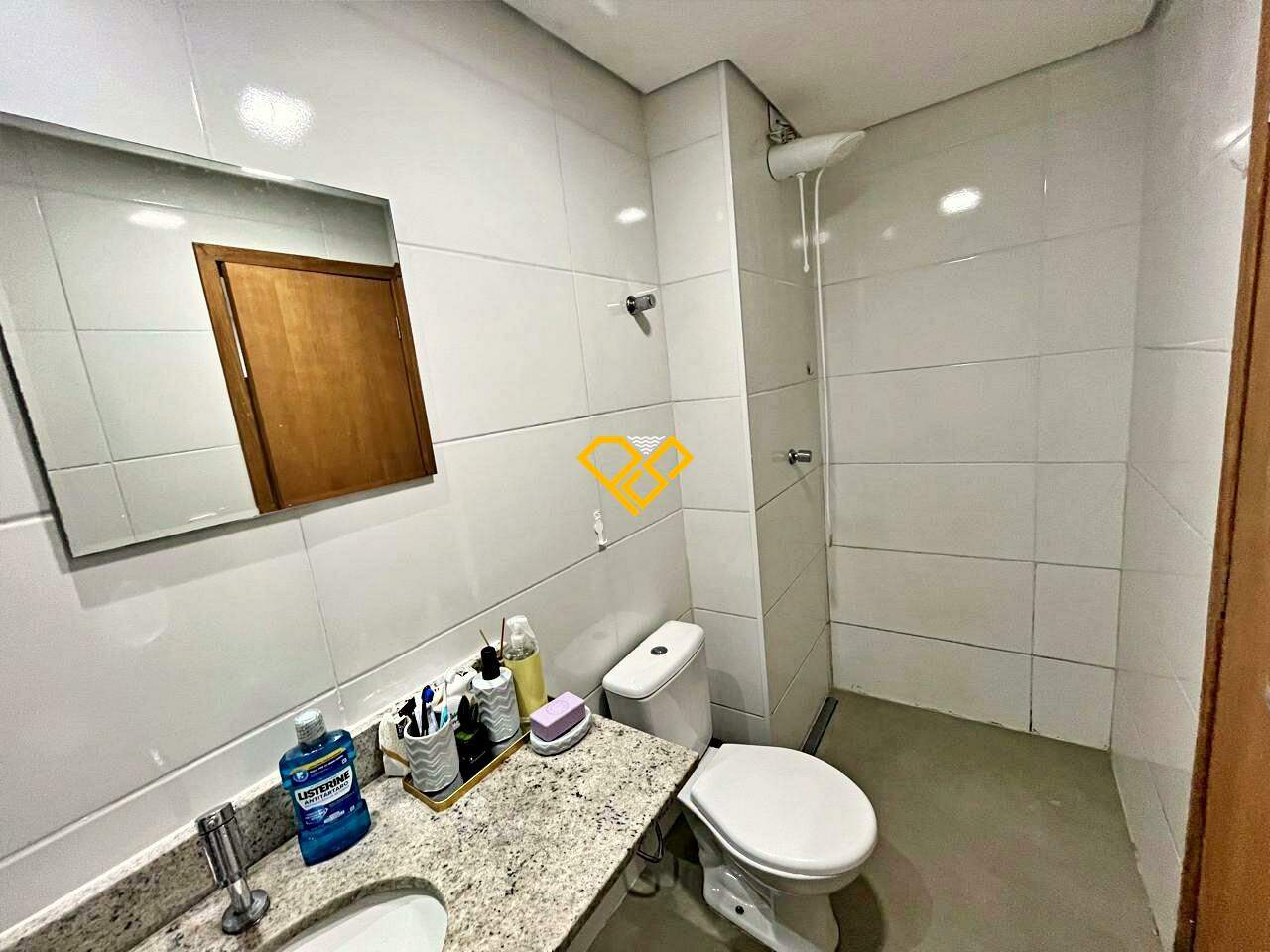 Apartamento à venda no Macuco: Wc social