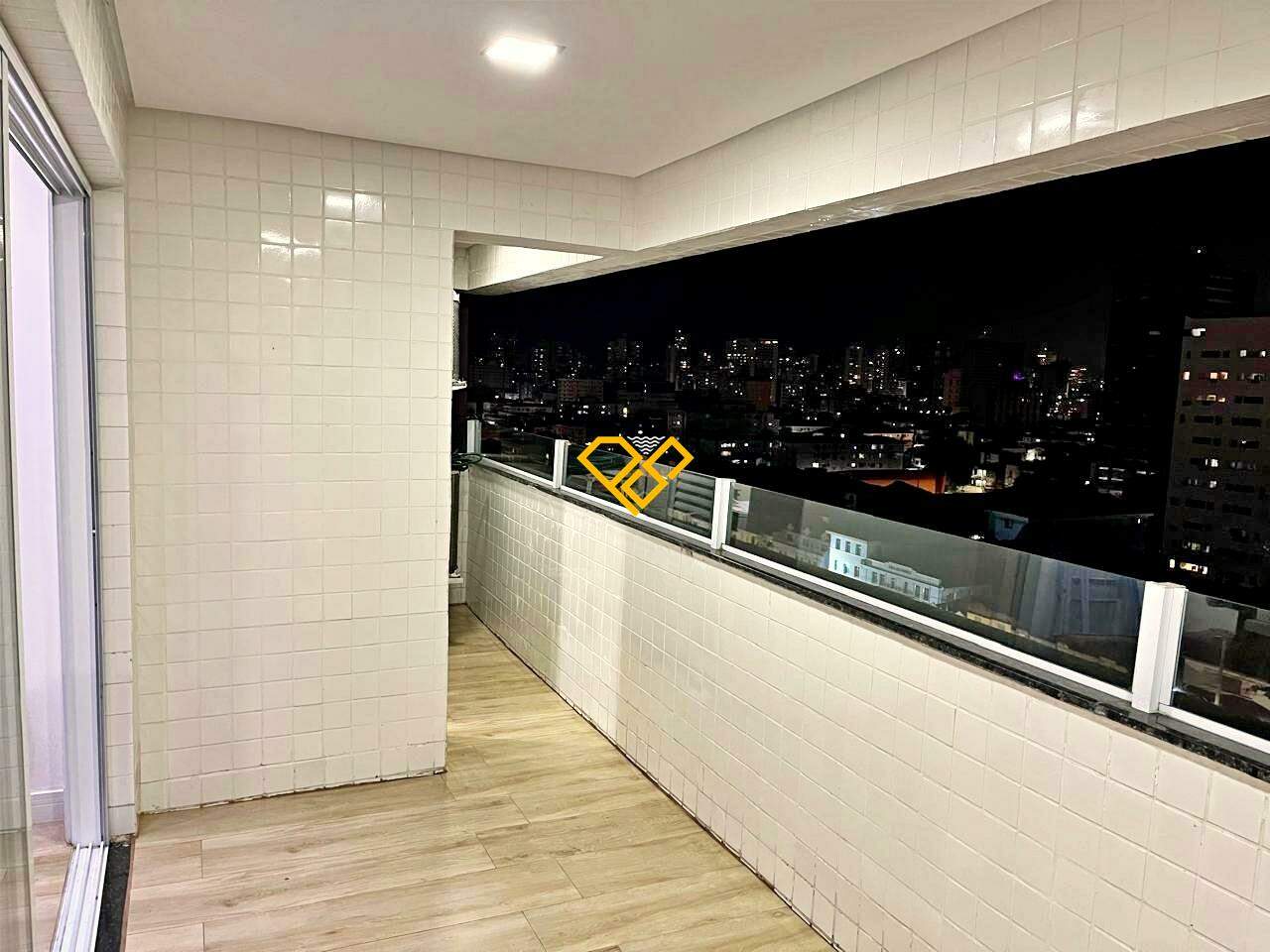 Apartamento à venda no Macuco: Varanda