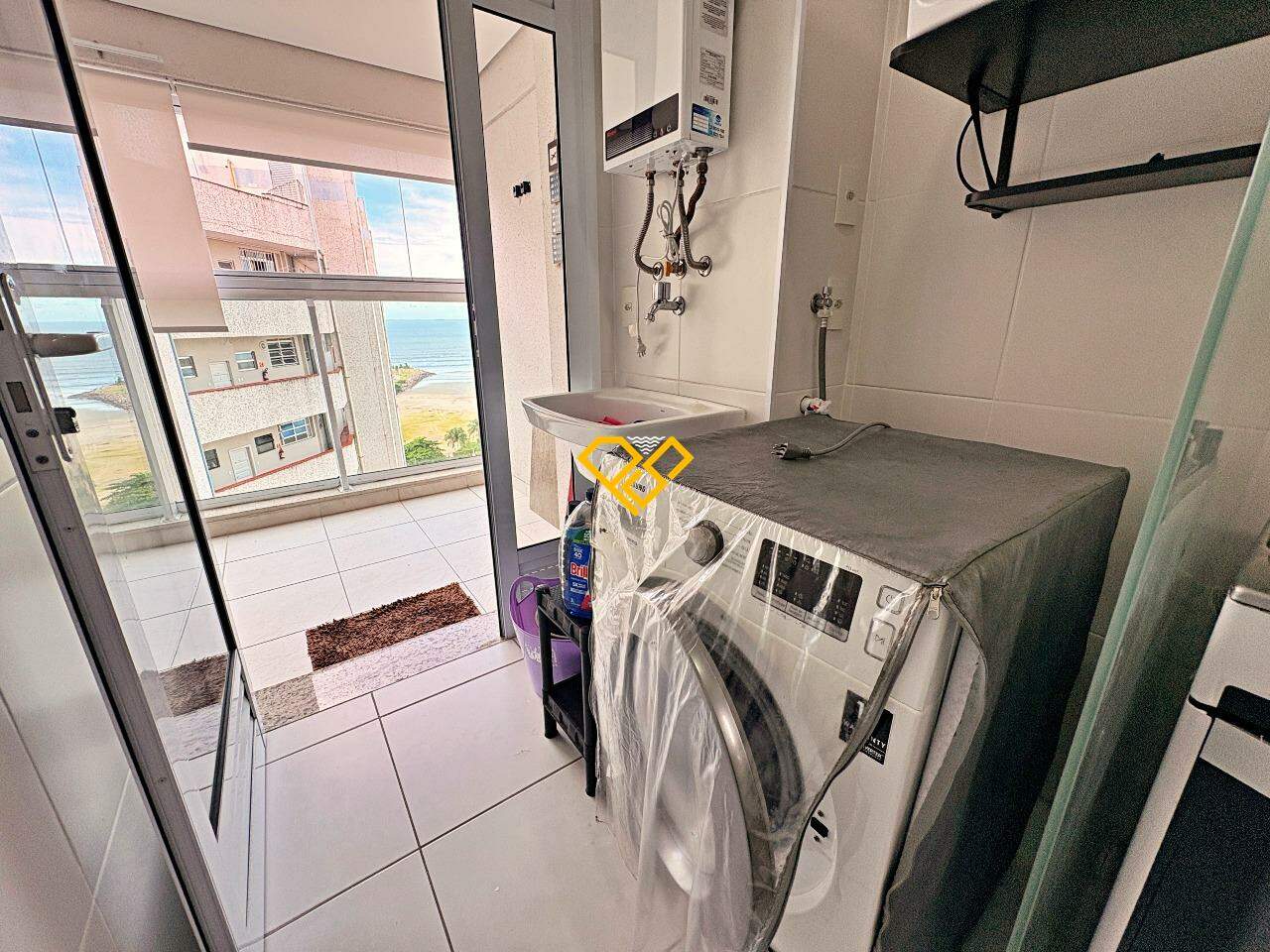 Apartamento à venda no José Menino: Área de serviço