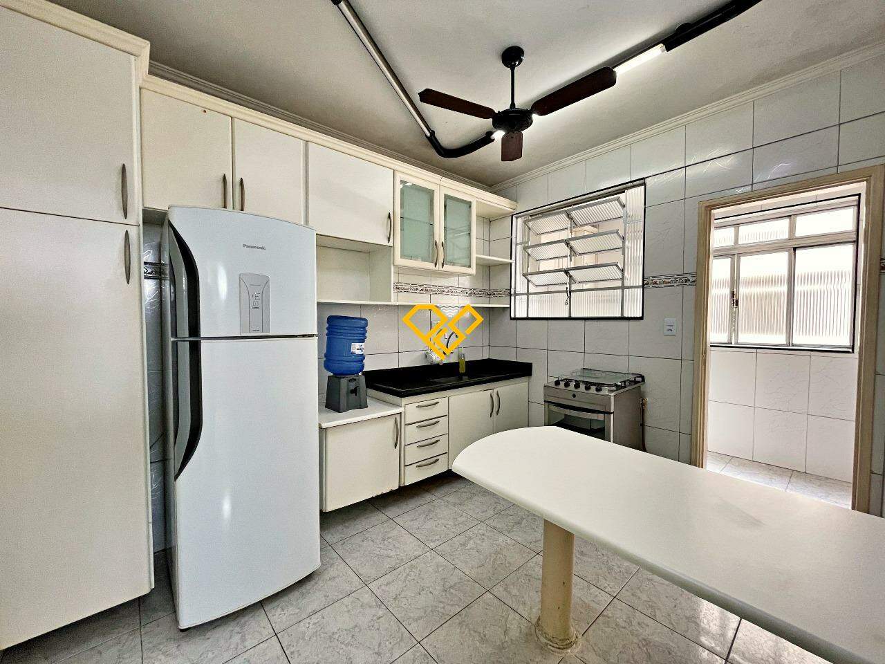 Apartamento à venda no Aparecida: Cozinha