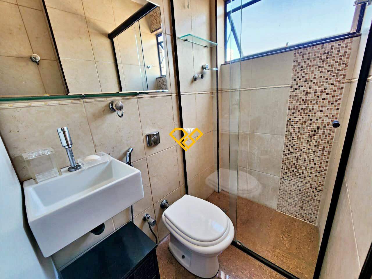 Apartamento à venda no Boqueirão: Wc de serviço