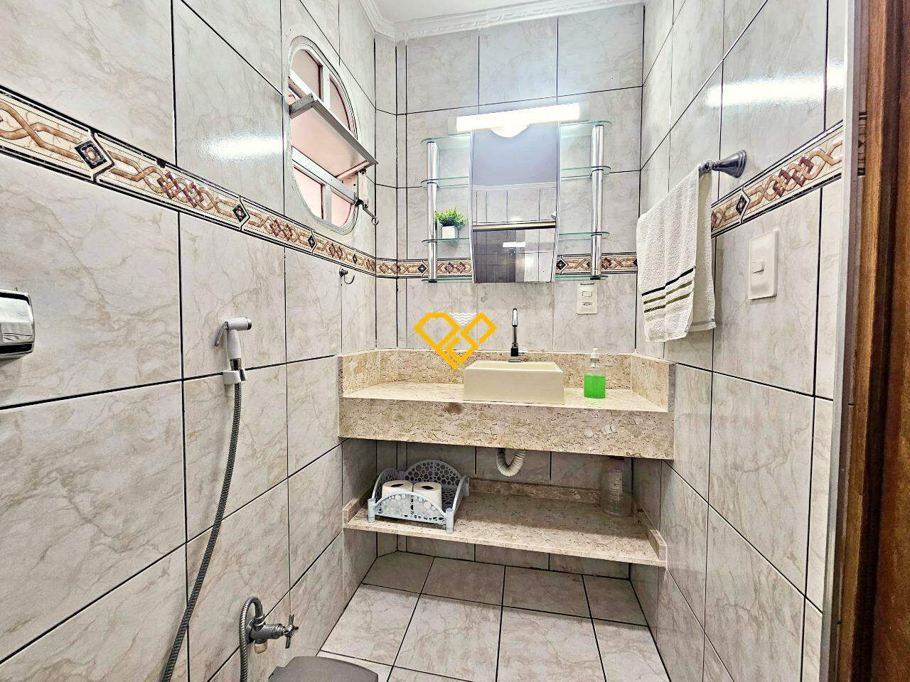 Apartamento para aluguel no Ponta da Praia: Wc suíte