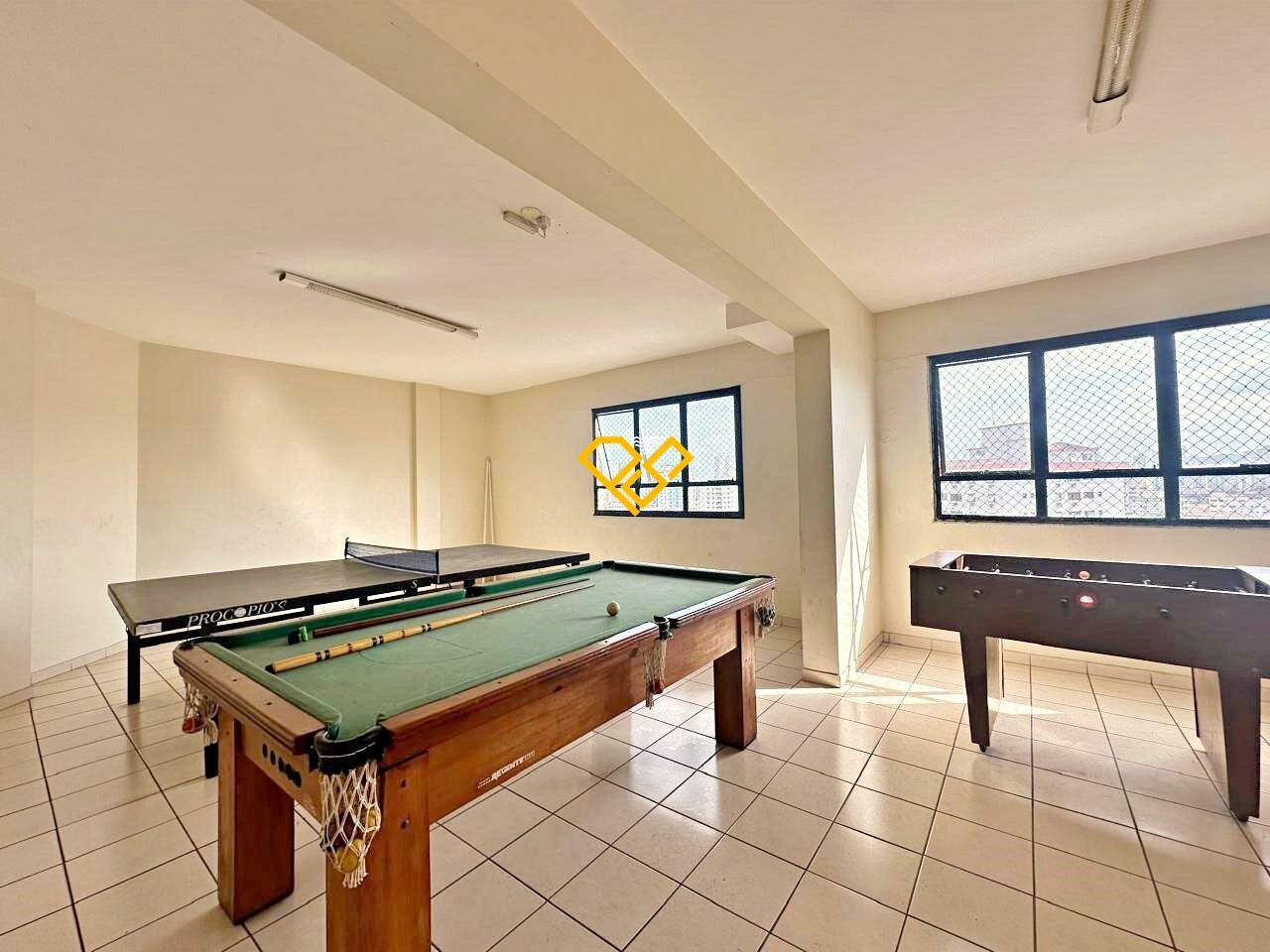 Apartamento à venda no Embaré: Lazer - salão de jogos