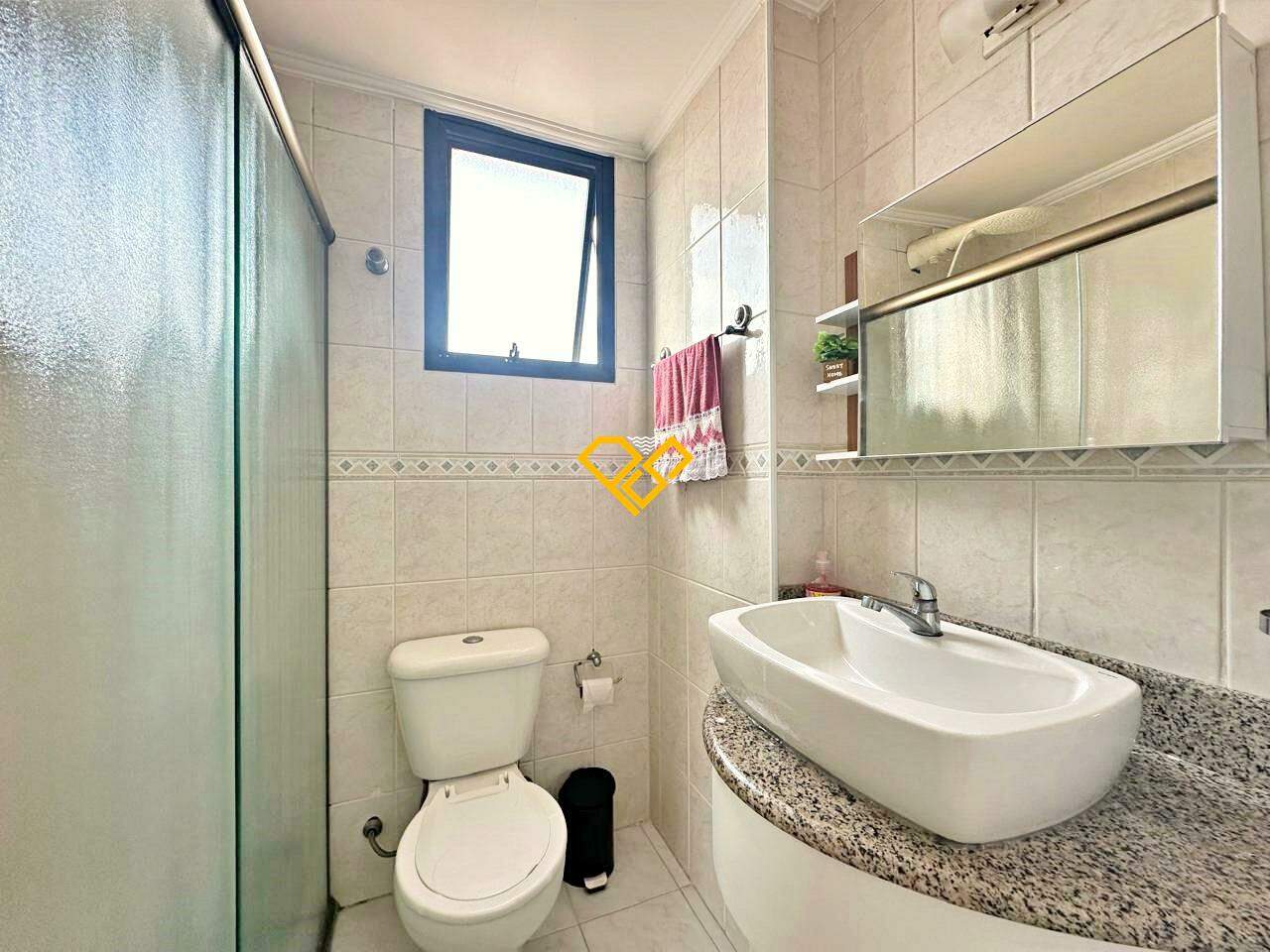 Apartamento à venda no Embaré: Wc suíte