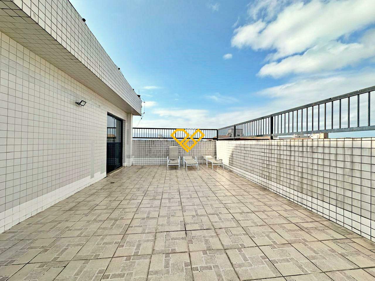 Apartamento à venda no Embaré: Lazer - salão de festas
