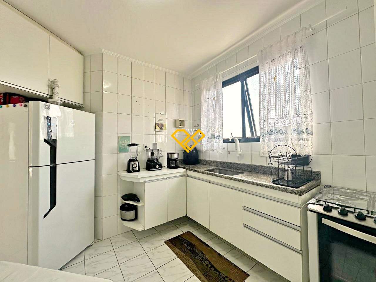 Apartamento à venda no Embaré: Cozinha