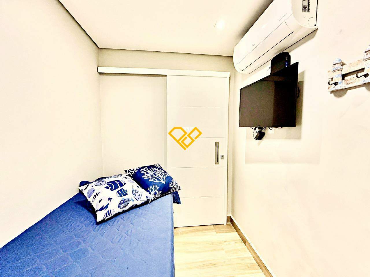Apartamento à venda no Pompéia: Dependência revertida