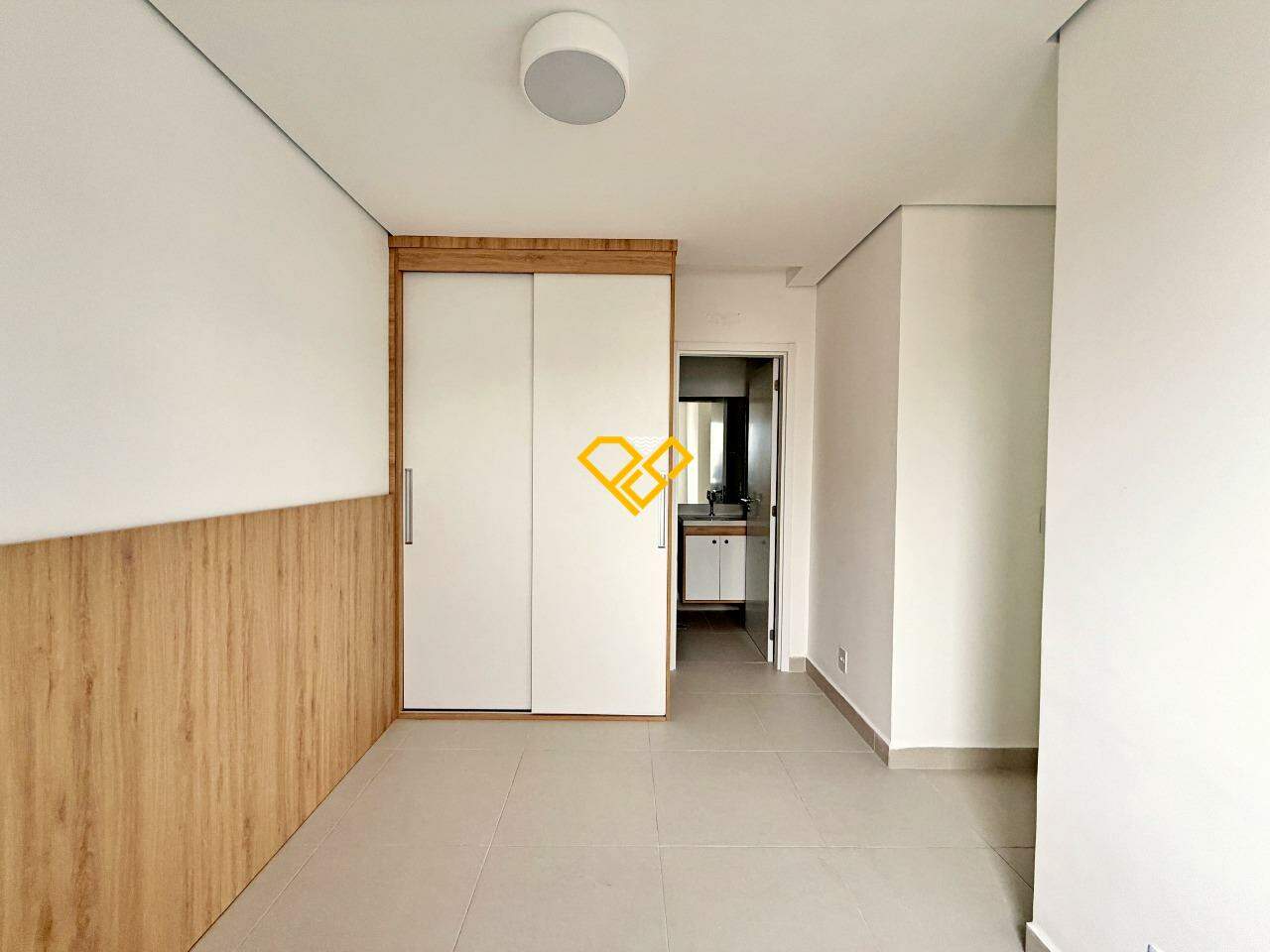 Apartamento para aluguel no Campo Grande: Suíte 1