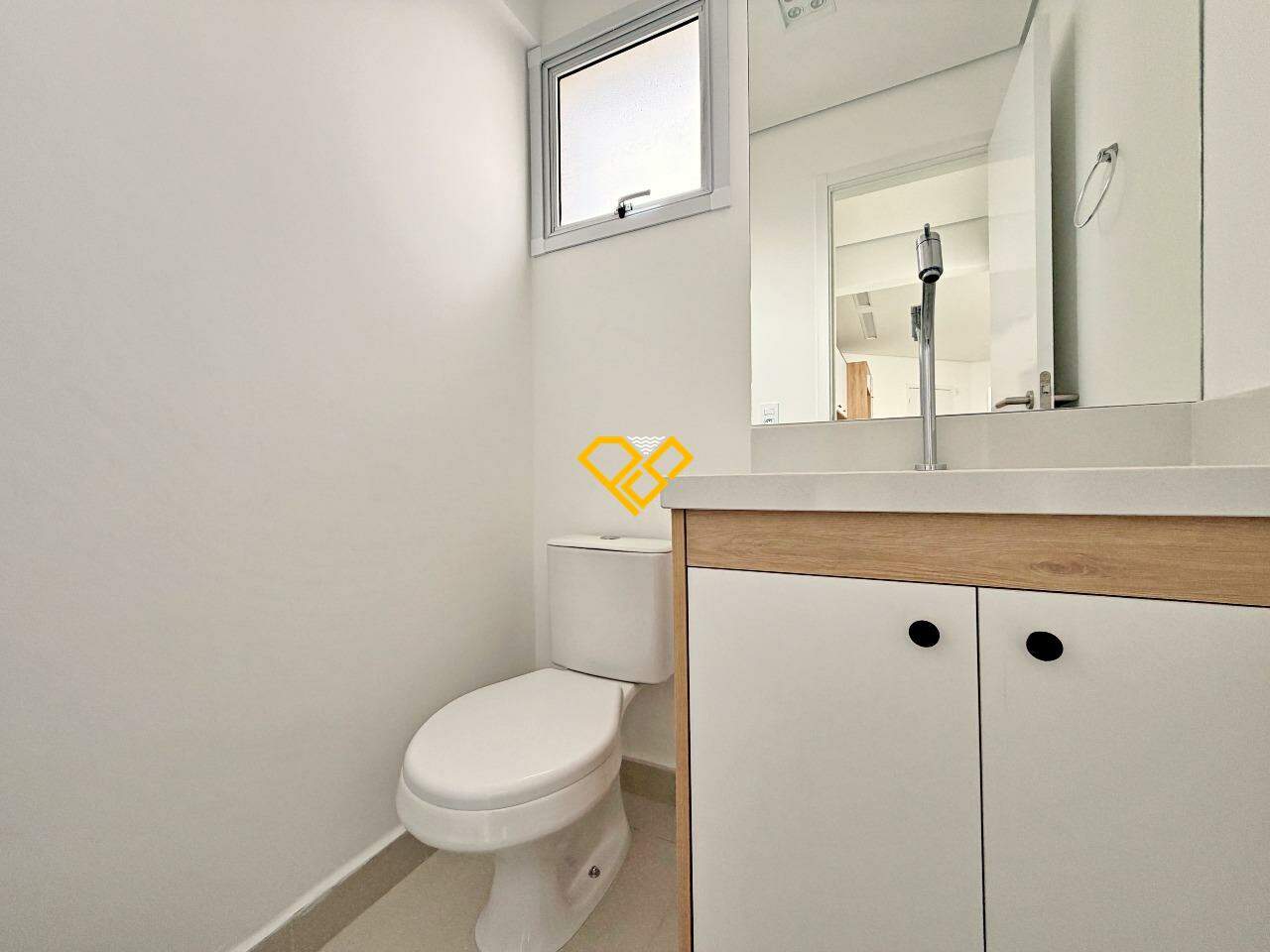 Apartamento para aluguel no Campo Grande: Lavabo