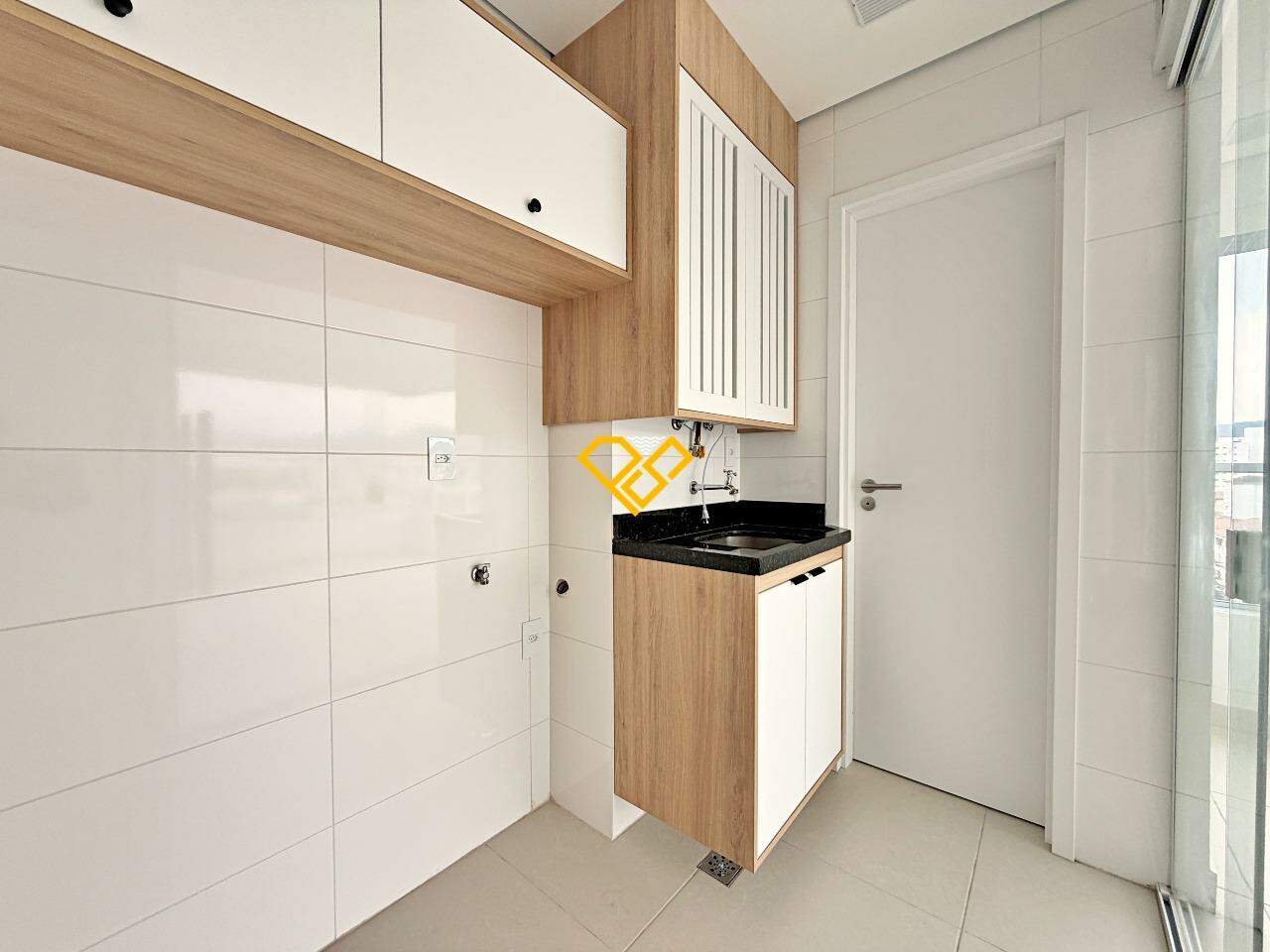 Apartamento para aluguel no Campo Grande: Área de serviço