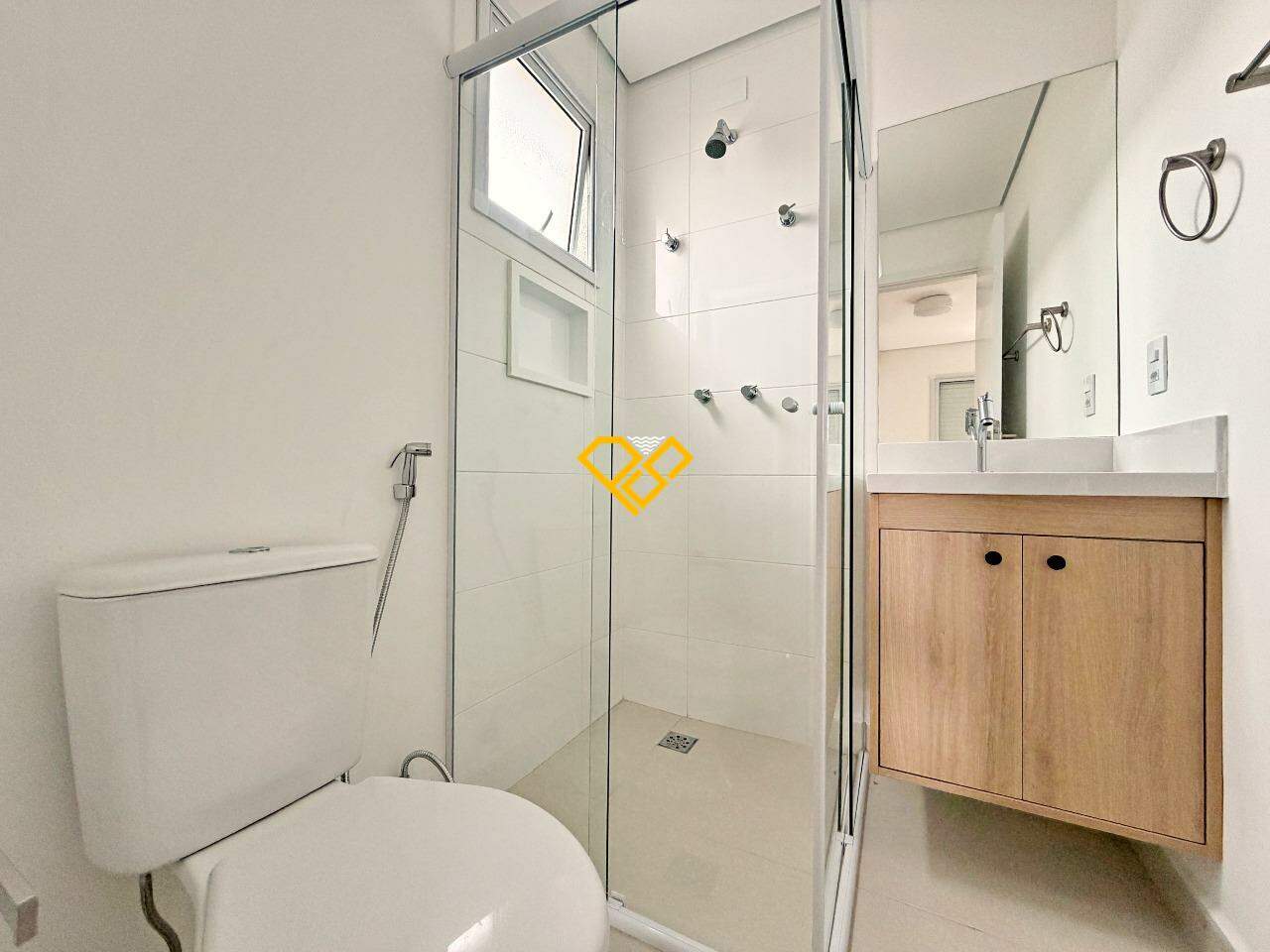 Apartamento para aluguel no Campo Grande: Wc suíte 2