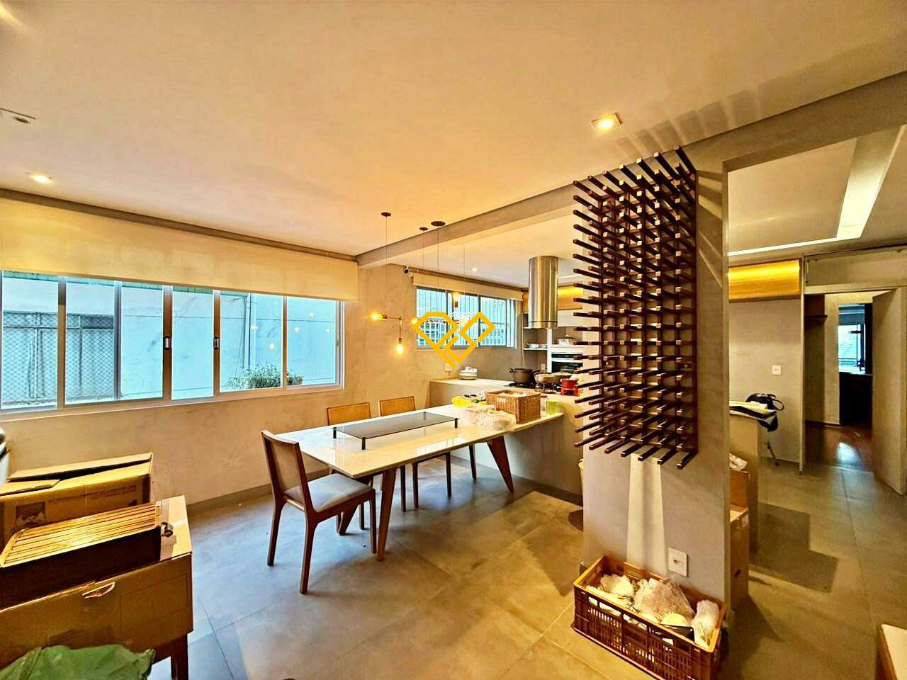 Apartamento à venda no Embaré: Cozinha