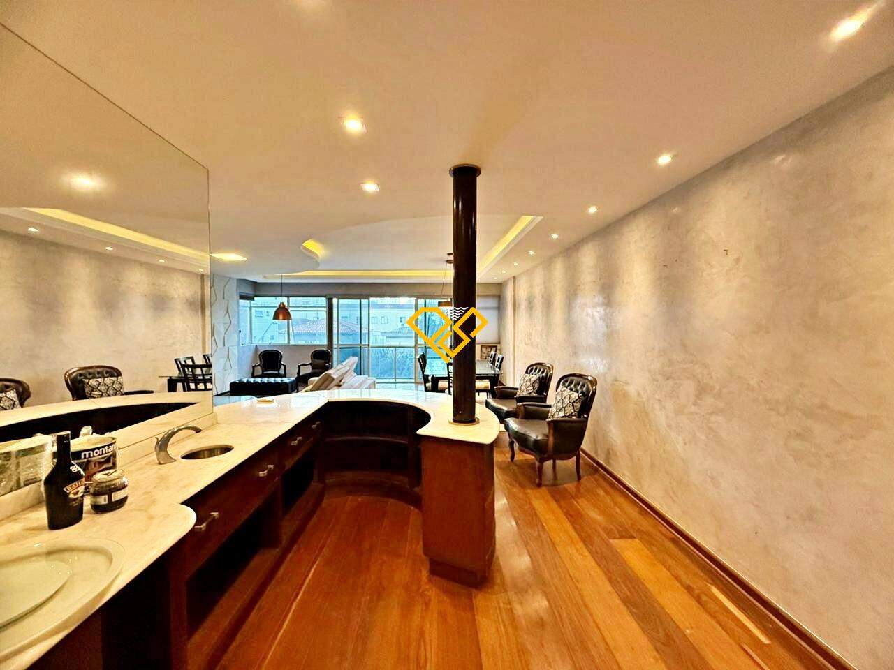Apartamento à venda no Embaré: Sala