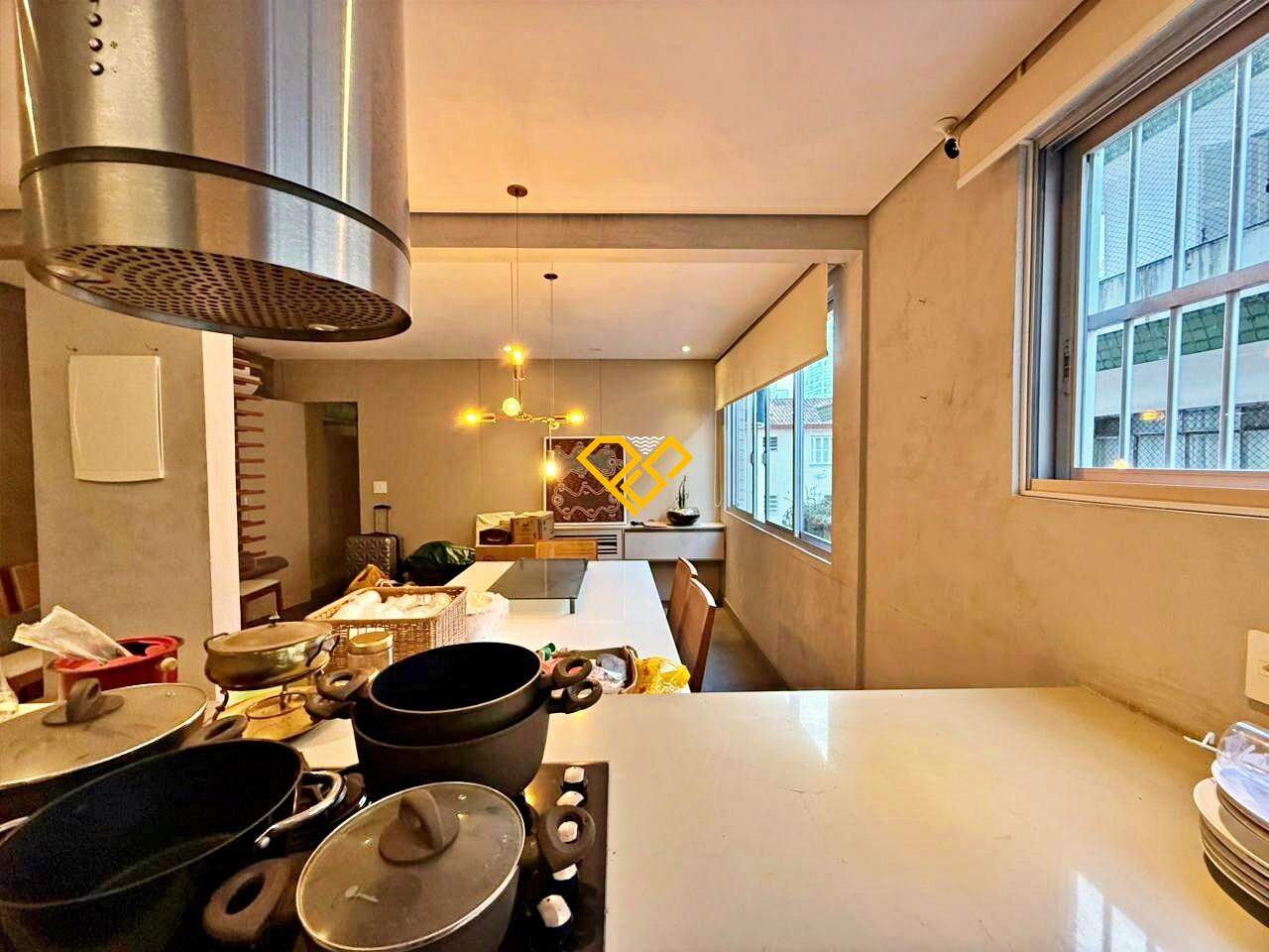 Apartamento à venda no Embaré: Cozinha