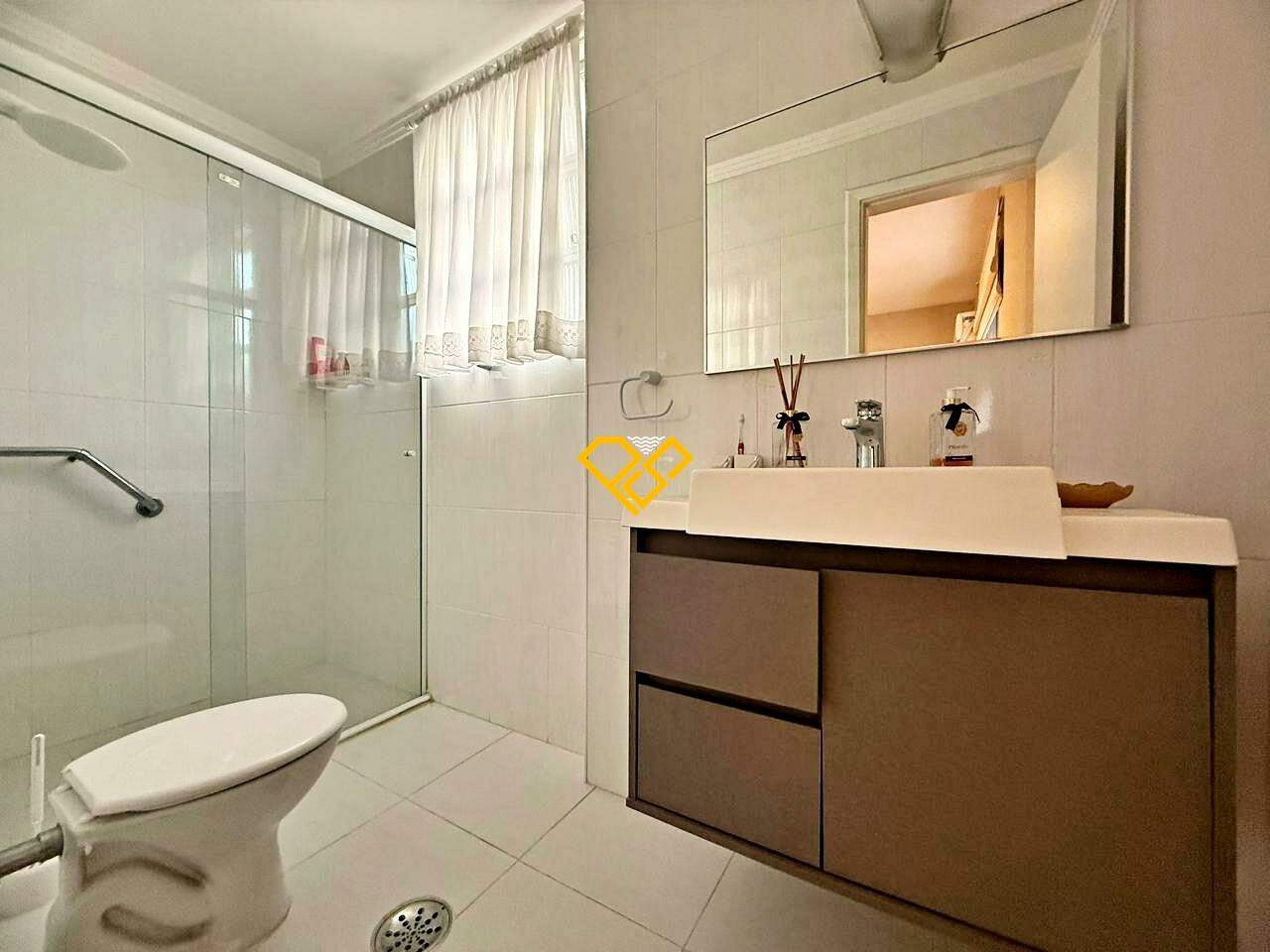 Apartamento à venda no Embaré: Wc suíte 2