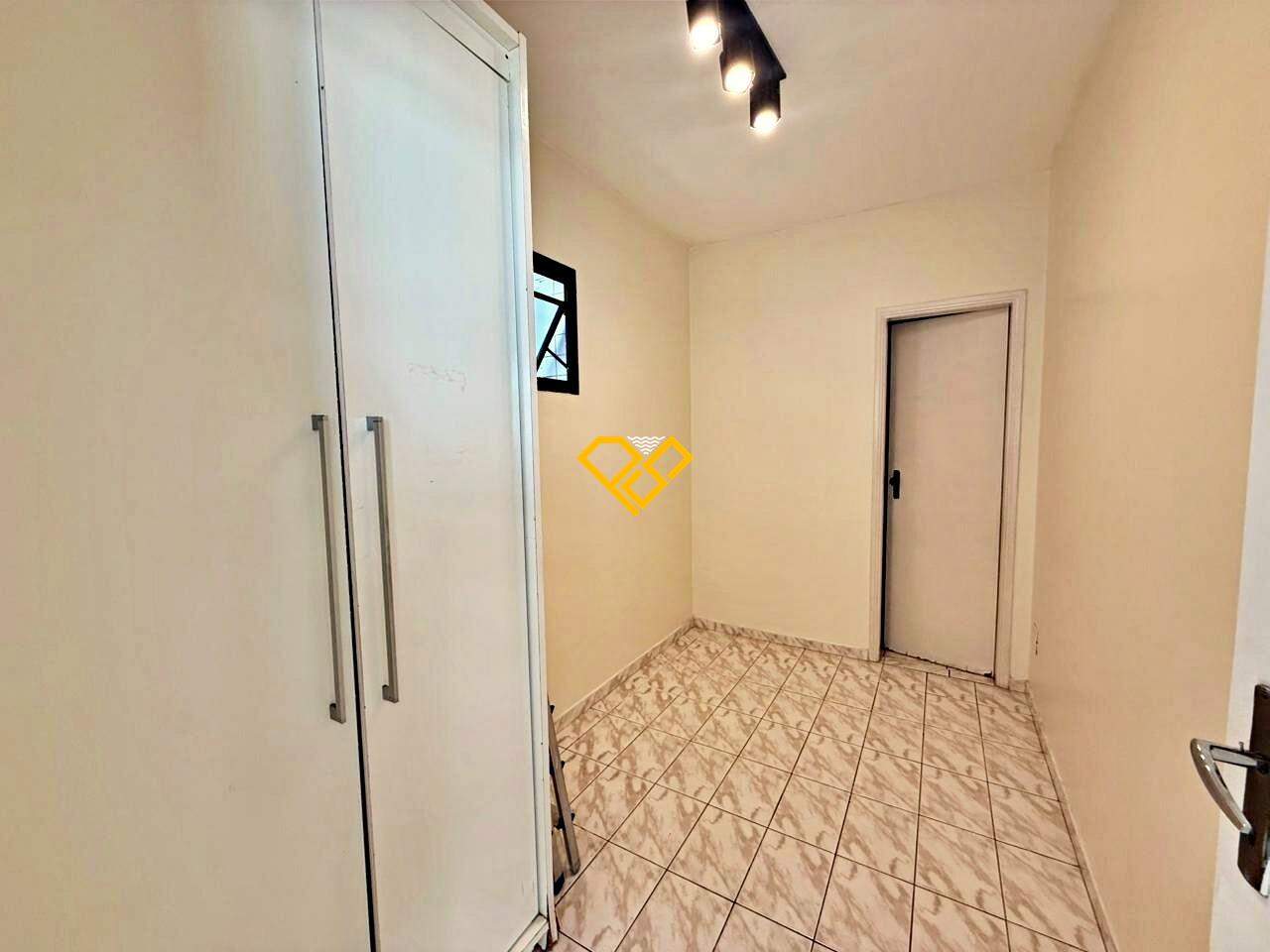 Apartamento à venda no Boqueirão: Dependência