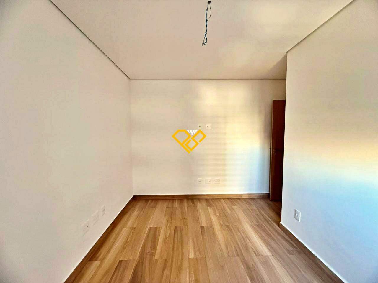 Apartamento à venda no Aparecida: Suíte 2