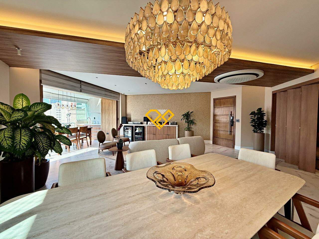 Apartamento à venda no Ponta da Praia: Sala