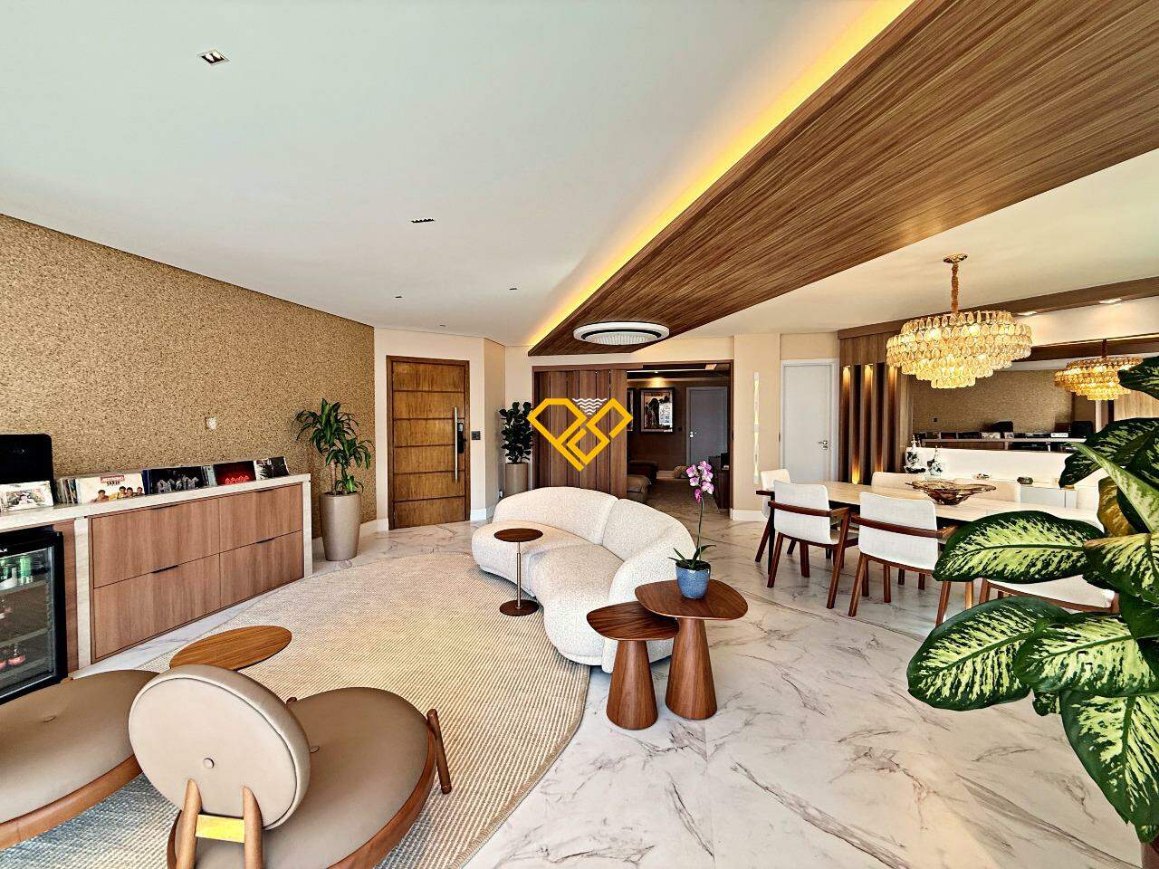 Apartamento à venda no Ponta da Praia: Sala