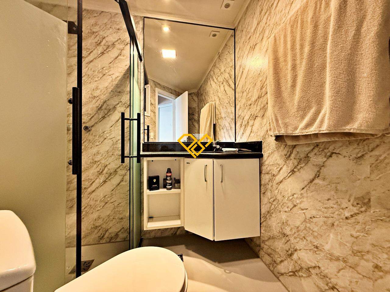 Apartamento à venda no Ponta da Praia: Wc suíte 2
