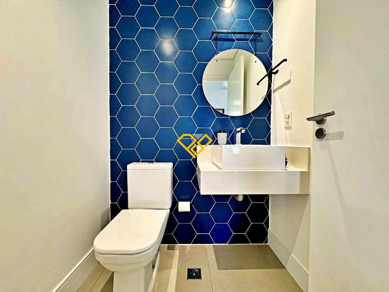 Apartamento à venda no Pompéia: Lavabo