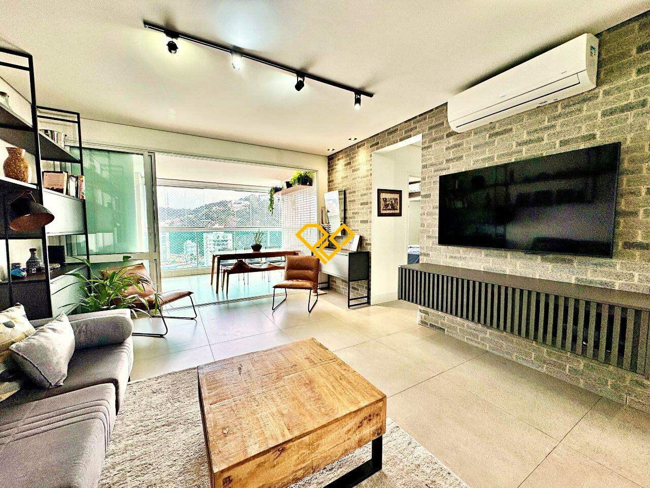 Apartamento à venda no Pompéia: Sala