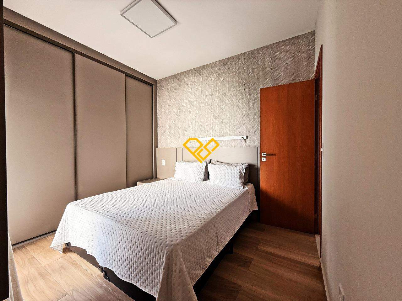 Apartamento à venda no Aparecida: dormitório suíte