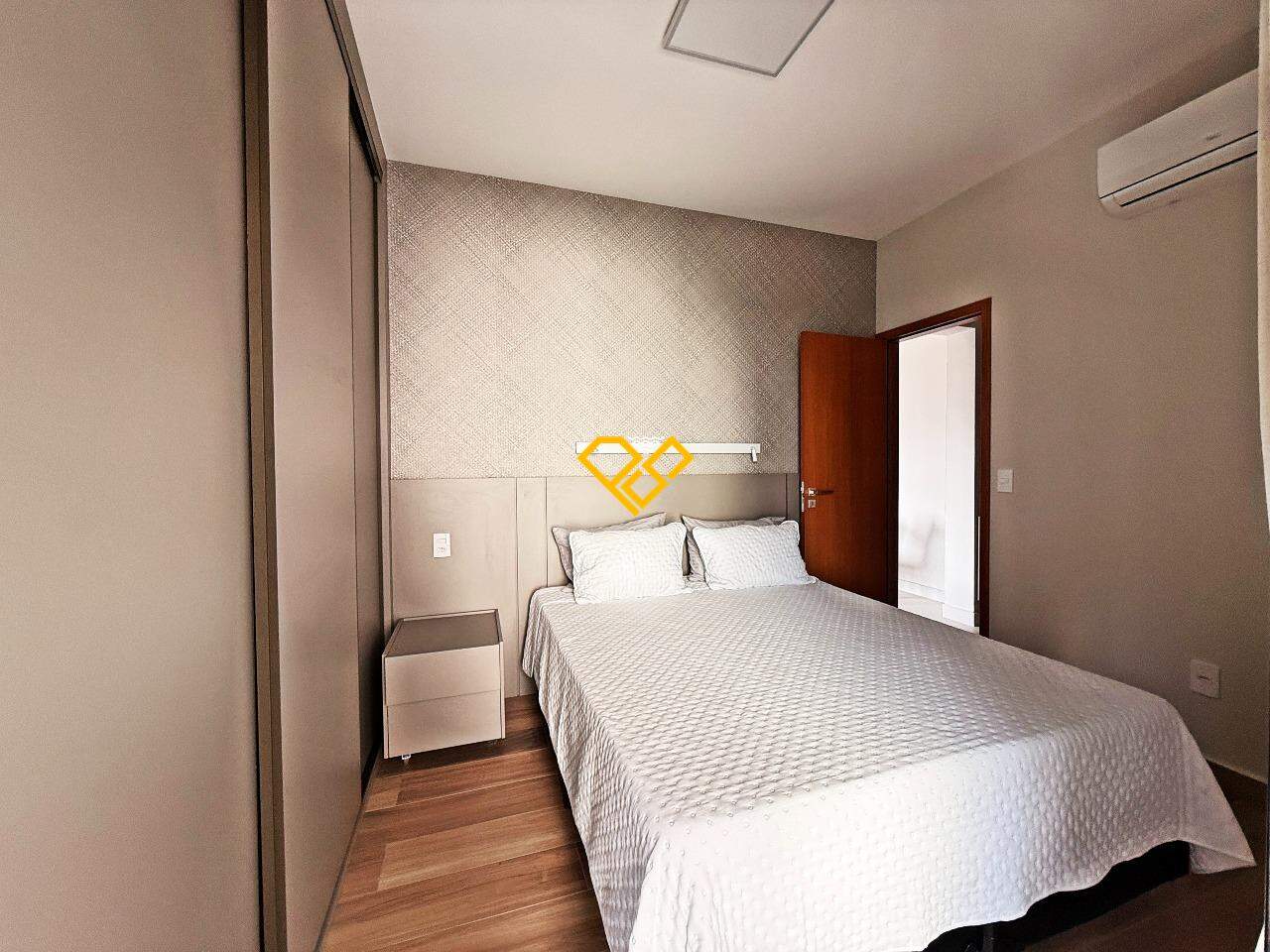 Apartamento à venda no Aparecida: dormitório suíte